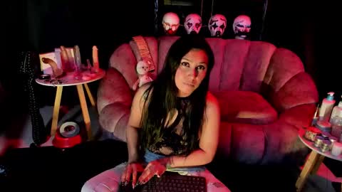 Im Tammy  online show from 11.14.25