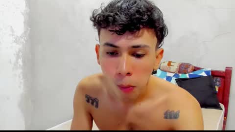 Snapshot of damien_444 chatting on 09.25.25 damien_444 online show from 09.25.25