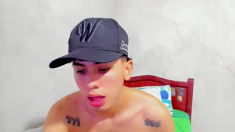 Snapshot of damien_444 chatting on 09.30.25 damien_444 online show from 09.30.25