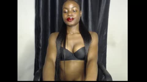 leah online show from 11.21.25