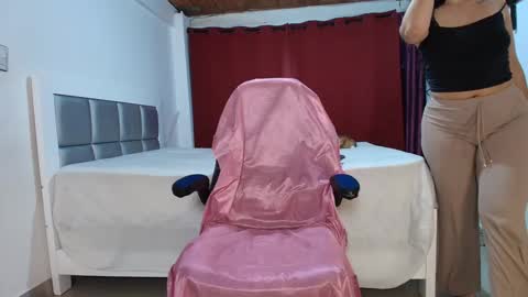 Snapshot of dana_777 chatting on 09.26.25 Dayana  online show from 09.26.25