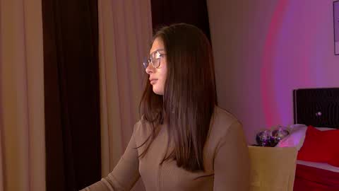 Snapshot of danabatler chatting on 02.10.25 danabatler online show from 02.10.25