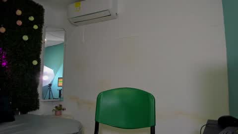 dani_lue online show from 12.15.24