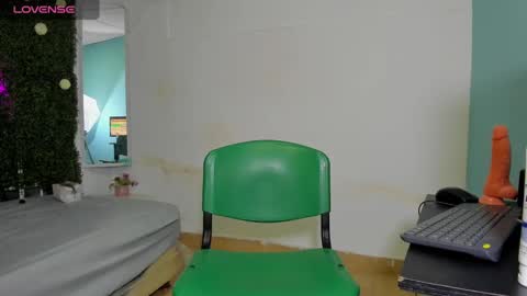 dani_lue online show from 12.15.24