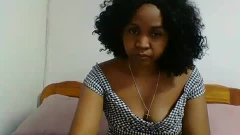 danie80704 online show from 10.26.25