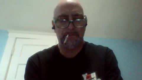 Snapshot of daniel_lbc chatting on 10.17.25 Daniel online show from 10.17.25