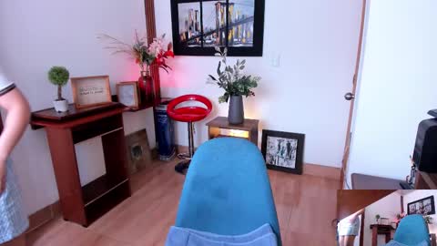 Snapshot of daniela_martinnez chatting on 12.02.25 Daniela online show from 12.02.25