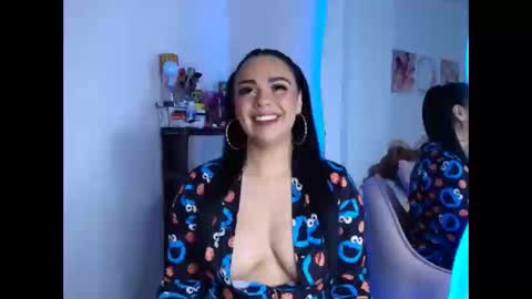 I think I will close this page please leave me a message if you want to know about me online show from 10.15.25