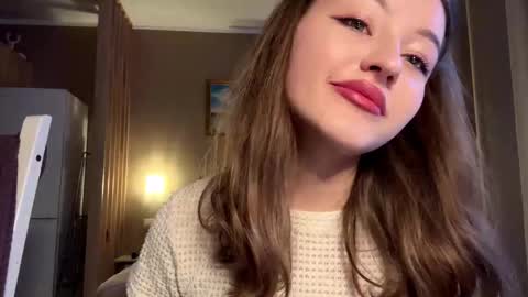 Snapshot of danielechiarini chatting on 12.04.25 Alina online show from 12.04.25