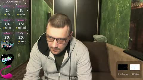 Snapshot of danielocool chatting on 02.24.25 DanieloCool online show from 02.24.25