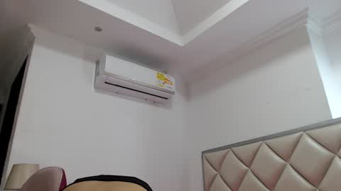 Dannamunoz130 online show from 01.20.25