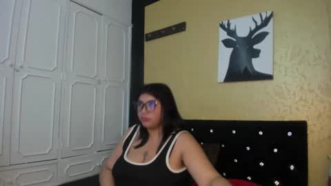 Danna Garza online show from 02.18.25