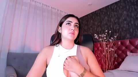 Danna online show from 11.22.25