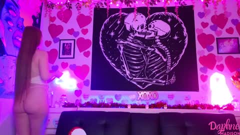 Snapshot of daphnemadison chatting on 02.05.25 Daphne Madison online show from 02.05.25