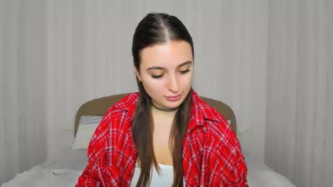 daria_de_luxe online show from 11.16.25