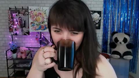 Snapshot of darina_m_ chatting on 03.01.25 Darina online show from 03.01.25