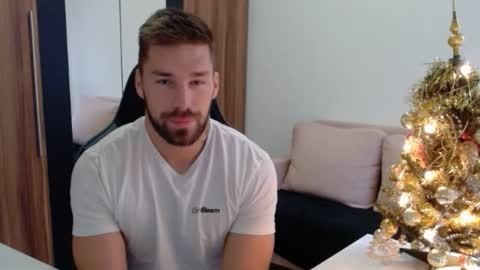 darius_94 online show from 12.01.25