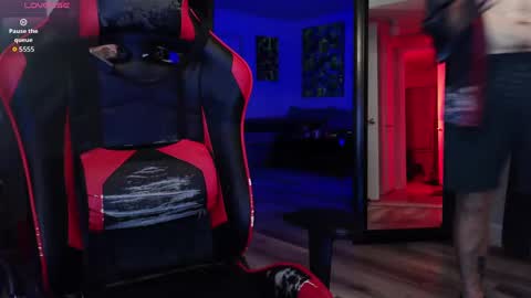 Snapshot of darksideofjay chatting on 09.22.25 DarkSideofJay online show from 09.22.25