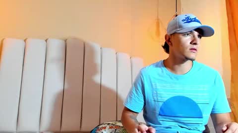 Snapshot of david_victoriaa chatting on 01.16.25 david_victoriaa online show from 01.16.25