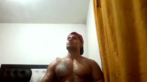 Snapshot of davidcr89 chatting on 02.16.25 davidcr89 online show from 02.16.25