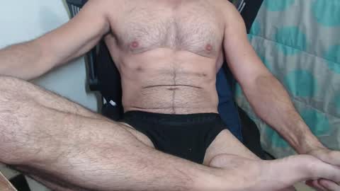 Snapshot of davselfs chatting on 03.05.25 dav online show from 03.05.25