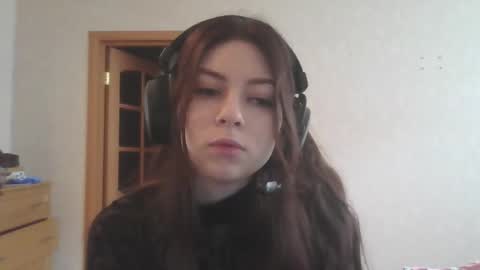 Snapshot of dawndollins chatting on 03.07.25 Alice online show from 03.07.25