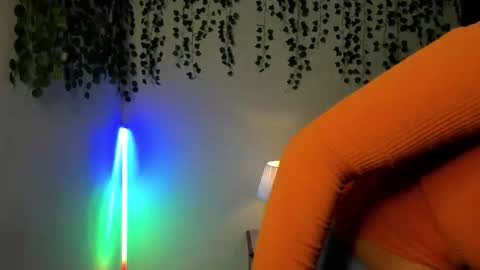 dayna_sunset online show from 10.16.25