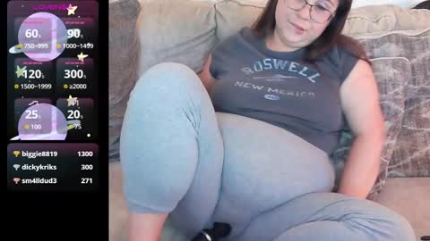 Snapshot of dazeddesty_ chatting on 10.27.25 Dazeddesty  online show from 10.27.25