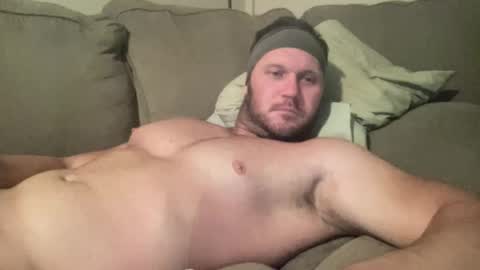 Snapshot of dbuzzard1221 chatting on 01.02.25 clgBaseBall online show from 01.02.25