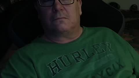 Snapshot of ddc444 chatting on 09.28.25 DC online show from 09.28.25