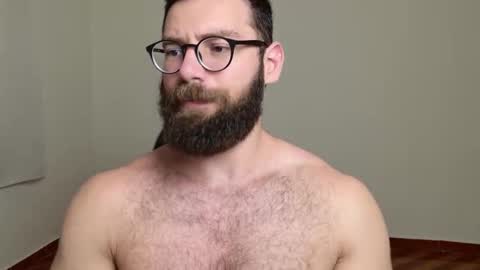 Snapshot of deanlek chatting on 10.31.25 Dean online show from 10.31.25