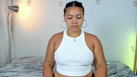 Snapshot of debora_buchanans chatting on 02.27.25 Debora online show from 02.27.25