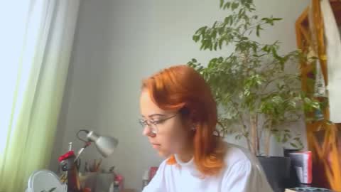 Snapshot of deboraetheridge chatting on 10.17.25 Eva online show from 10.17.25