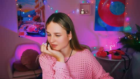 Snapshot of deboralarson chatting on 12.15.24 Debora online show from 12.15.24