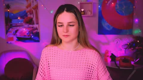 Snapshot of deboralarson chatting on 01.04.25 Debora online show from 01.04.25