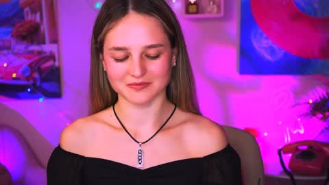 Snapshot of deboralarson chatting on 01.08.25 Debora online show from 01.08.25