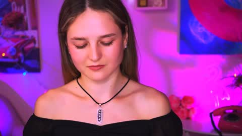 Snapshot of deboralarson chatting on 01.09.25 Debora online show from 01.09.25