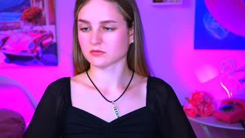 Snapshot of deboralarson chatting on 01.21.25 Debora online show from 01.21.25