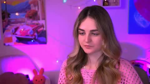 Snapshot of deboralarson chatting on 02.18.25 Debora online show from 02.18.25