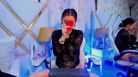 Snapshot of deboralombardii chatting on 11.04.25 deboralombardii online show from 11.04.25