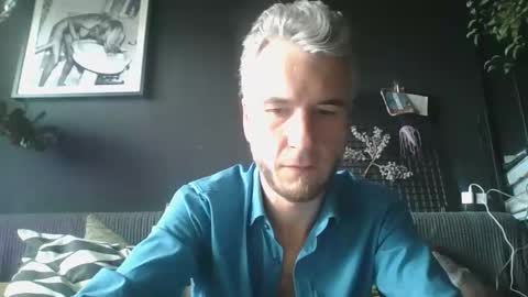 Snapshot of deebo1987 chatting on 12.26.24 Deen online show from 12.26.24