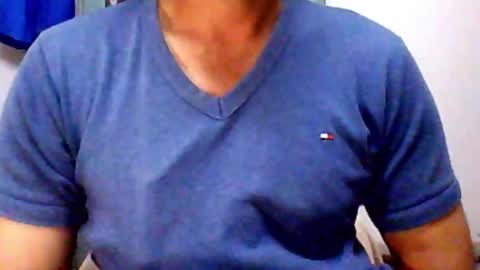 Snapshot of deepak4ualways chatting on 09.17.25 sandy4umylove2014 online show from 09.17.25