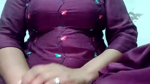 deepika_92 online show from 03.05.25