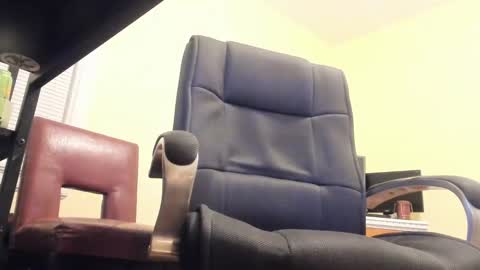 Snapshot of deeznutz343 chatting on 12.12.24 Deez Nutz online show from 12.12.24