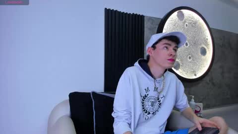 Snapshot of deivid_oficial20 chatting on 09.15.25 Deivid online show from 09.15.25