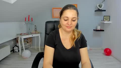 DeliciousLolly online show from 02.19.25