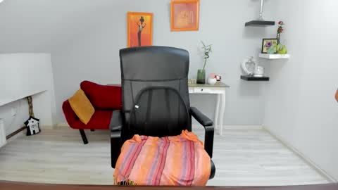 DeliciousLolly online show from 10.02.25