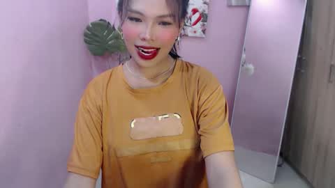 Snapshot of deliciousseika chatting on 10.26.25 online show from 10.26.25