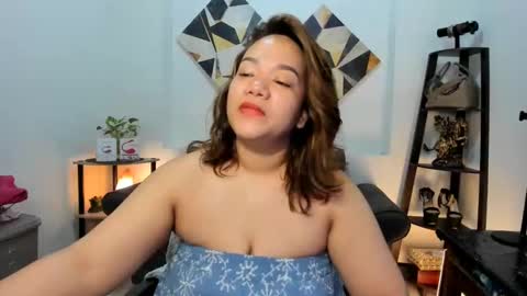 Snapshot of delightfulcurvy chatting on 12.10.24 delightfulcurvy online show from 12.10.24