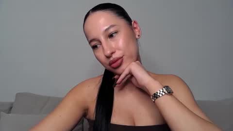 delly_love online show from 09.16.25